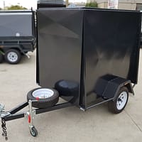 Vollgeschlossener Stahl-Anhänger für Gepäck