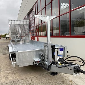 Möslein TT 11-E6x2 Tieflader mit hydraulischen Rampen
